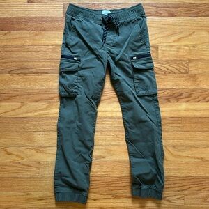 Boys Old Navy cargo joggers